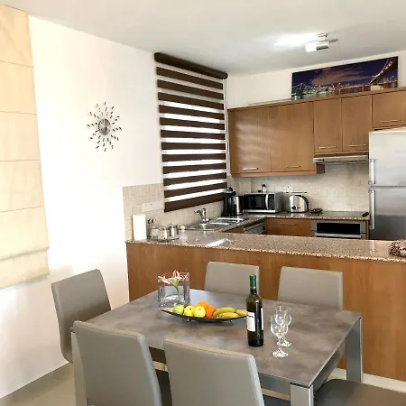 Elegant In With Sea View And Private Pool *